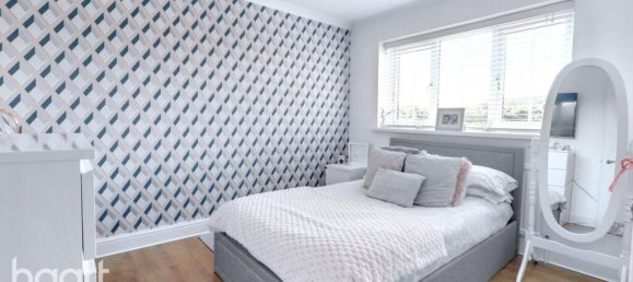 4 bedrooms House in Rainham, United Kingdom No. 4846 37