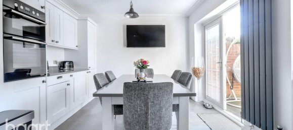 4 bedrooms House in Rainham, United Kingdom No. 4846 26