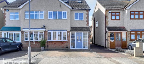 4 bedrooms House in Rainham, United Kingdom No. 4846 18