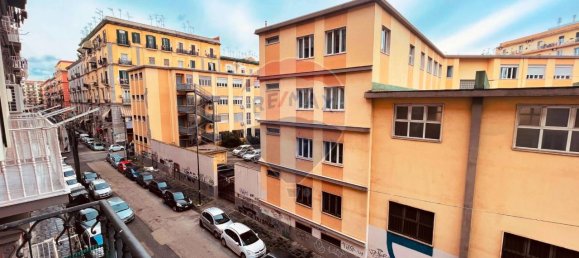 4 rooms Apartment in Naples, Italy No. 166981 13