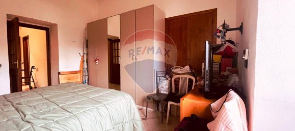 4 rooms Apartment in Naples, Italy No. 166981 8