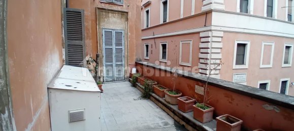 Квартира с 3 спальнями в Рим, Италия № 154452 15