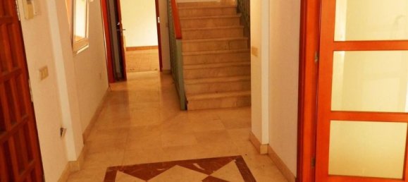 4 غرف نوم فيلا في Cadiz, Spain رقم 26628 9