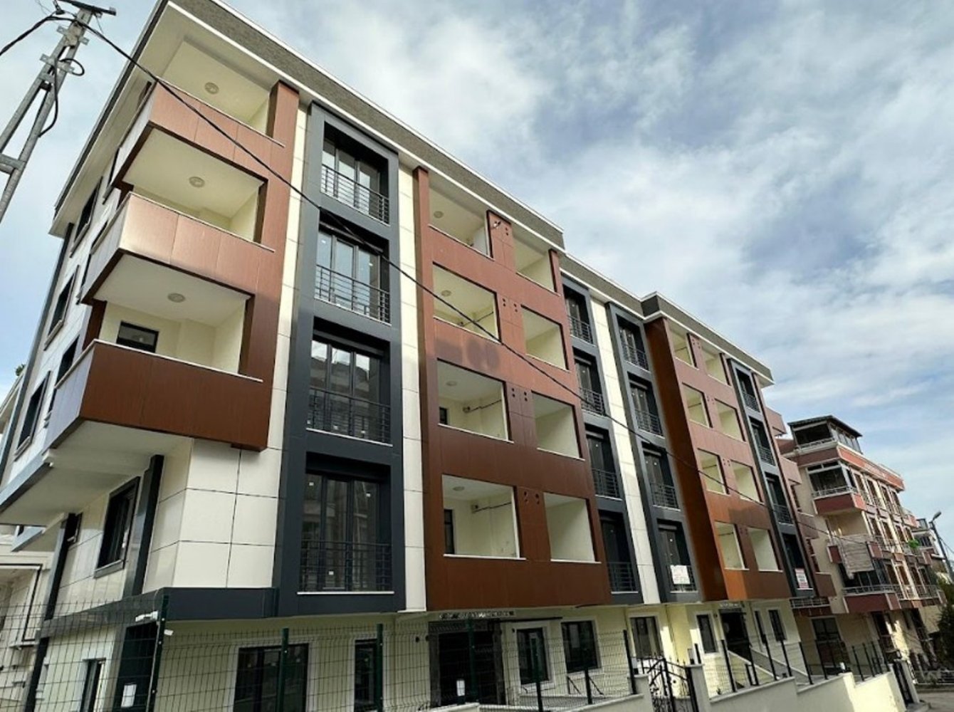 Apartamento de 3+2 en Istanbul, Turkey No. 136286