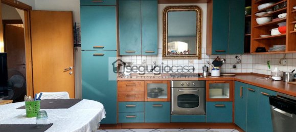 4 bedrooms Apartment in Rome, Italy No. 321619 7