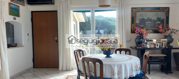 4 bedrooms Apartment in Rome, Italy No. 321619 4