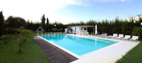 4 bedrooms Villa in Novellara, Italy No. 335954 11