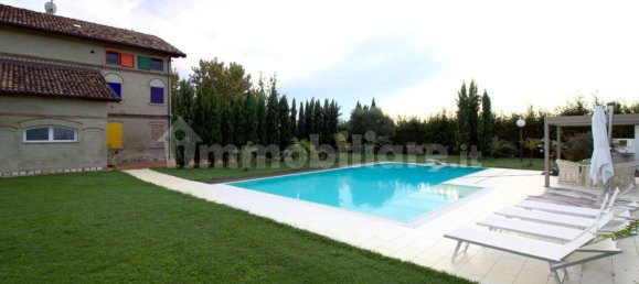 4 bedrooms Villa in Novellara, Italy No. 335954 12