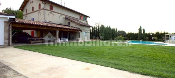 4 bedrooms Villa in Novellara, Italy No. 335954 5
