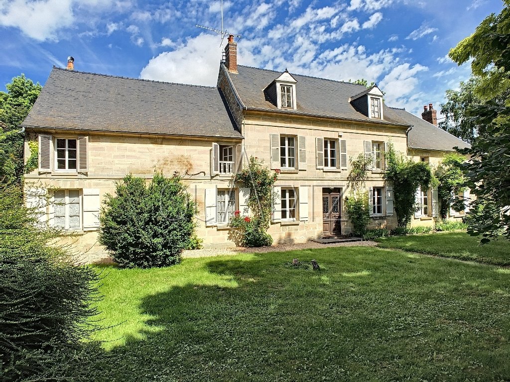 7 bedrooms House in Chaumont-en-Vexin, France No. 99757