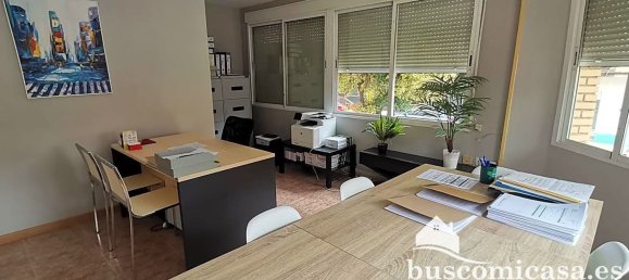129m² Office in Linares, Spain No. 151481 4