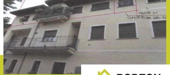 3 rooms Apartment in Busto Arsizio, Italy No. 201228 16