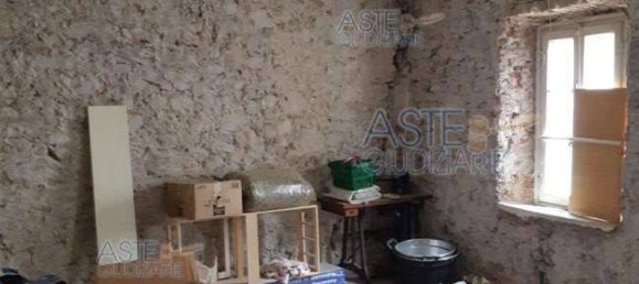 5غرفة شقة في Arcisate, Italy رقم 258893 11