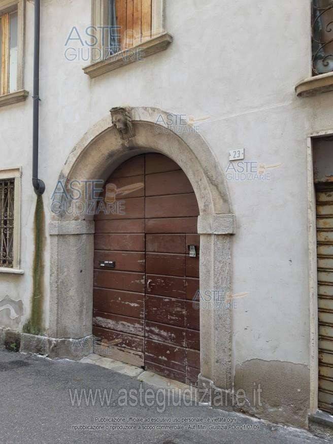 5غرفة شقة في Arcisate, Italy رقم 258893