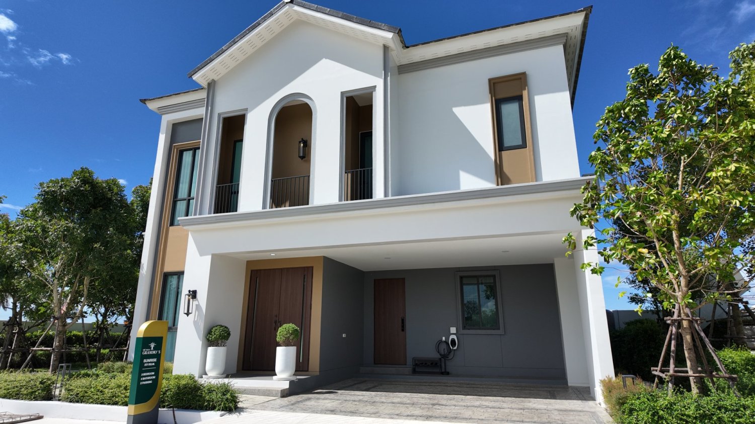 3 bedrooms Villa for sale in Pattaya, Chonburi, Eastern Thailand, Thailand № 69300