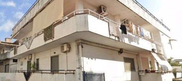 5 rooms Apartment in Terzigno, Italy No. 13968 15