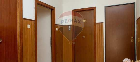 3 rooms Apartment in Valverde, Italy No. 232485 14