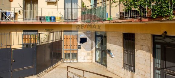 3 rooms Apartment in Valverde, Italy No. 232485 15