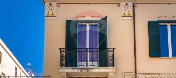 3 chambres Appartement à Palermo, Italy No. 121065 9