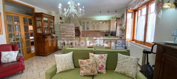 3 bedrooms Villa in Bisceglie, Italy No. 347780 4