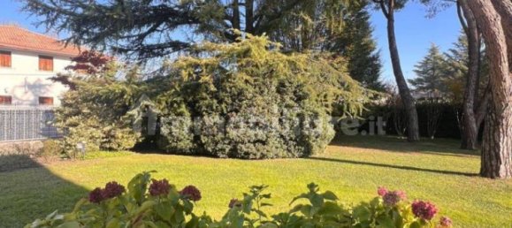 4 bedrooms Villa in Annone Veneto, Italy No. 66008 4