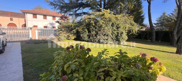 4 bedrooms Villa in Annone Veneto, Italy No. 66008 3