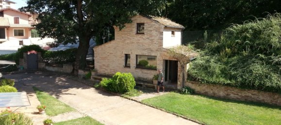 8 rooms House in Grottazzolina, Italy No. 153144 27