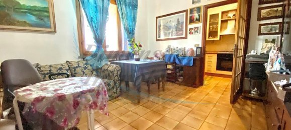 5 rooms Apartment in Cecina, Italy No. 20491 9