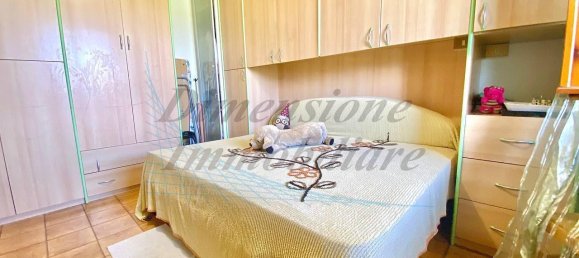 5 rooms Apartment in Cecina, Italy No. 20491 27