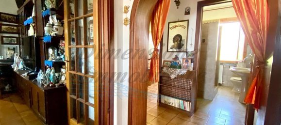 5 rooms Apartment in Cecina, Italy No. 20491 7