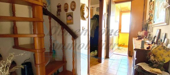 5 rooms Apartment in Cecina, Italy No. 20491 19