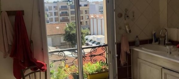 4 غرف نوم شقة في Montreuil, France رقم 189355 9