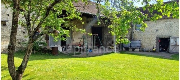 Casa T4 em Villeneuve-au-Chemin, France N.º 54980 2