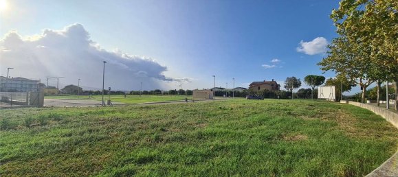 200m² Land in Appignano, Italy No. 148213 4