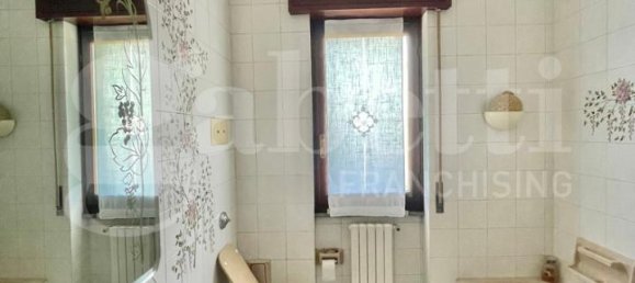 Penthouse de 9 divisões em Senago, Italy N.º 38722 26
