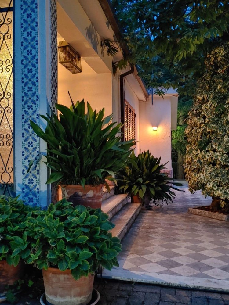 Villa de 8 divisões em Castelbuono, Italy N.º 102863