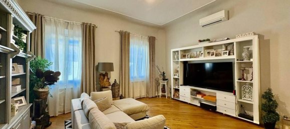 Apartamento de 5 habitaciónes en Florence, Italy No. 27753 12