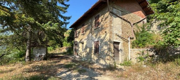 Casa de 4 habitaciónes en Santo Stefano Belbo, Italy No. 298786 2