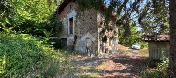 Casa de 4 habitaciónes en Santo Stefano Belbo, Italy No. 298786 3