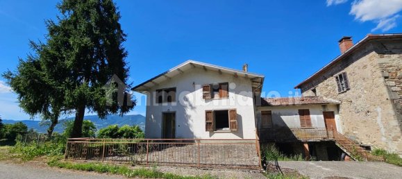 3 bedrooms Villa in Varsi, Italy No. 285533 7