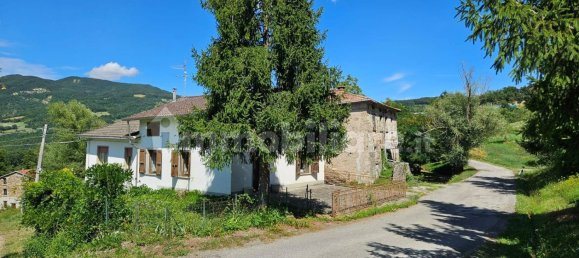 3 bedrooms Villa in Varsi, Italy No. 285533 6