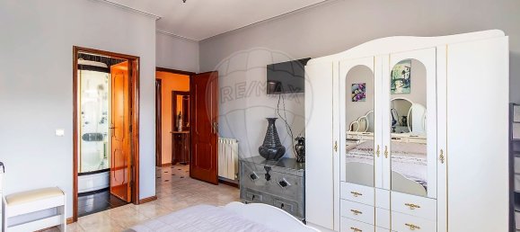 5 bedrooms House in Santa Maria da Feira, Portugal No. 25369 22