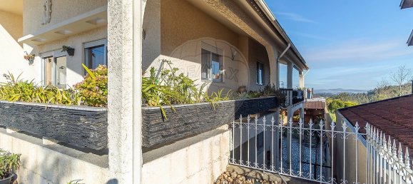 5 bedrooms House in Santa Maria da Feira, Portugal No. 25369 4