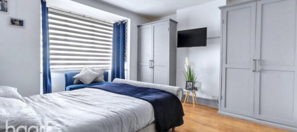 3 bedrooms House in Rainham, United Kingdom No. 4842 29