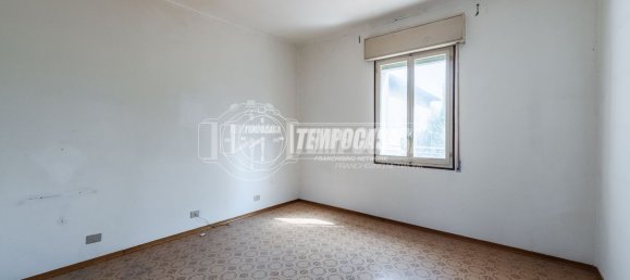 4 bedrooms Duplex in Baricella, Italy No. 362376 24