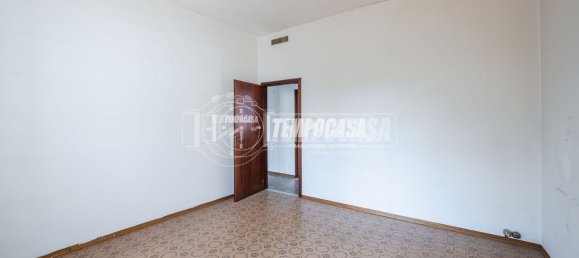 4 bedrooms Duplex in Baricella, Italy No. 362376 22