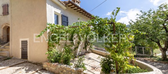 1 bedroom House in Spoleto, Italy No. 131653 2