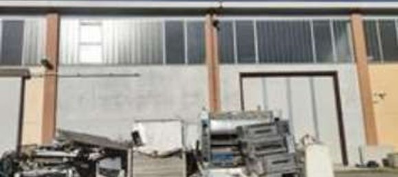 279m² Warehouse in Parma, Italy No. 308110 4