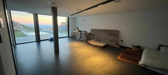 5 غرف نوم فيلا في Fuengirola, Spain رقم 137427 9