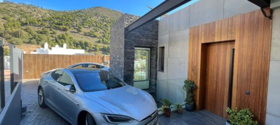 5 غرف نوم فيلا في Fuengirola, Spain رقم 137427 15